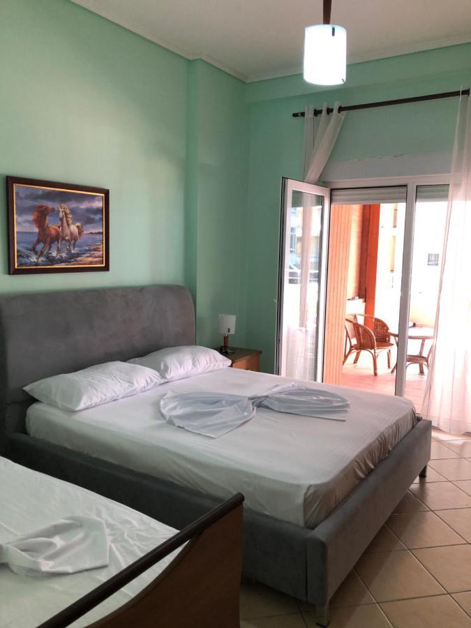 Lungomare Apartment Vlorë Eksteriør billede
