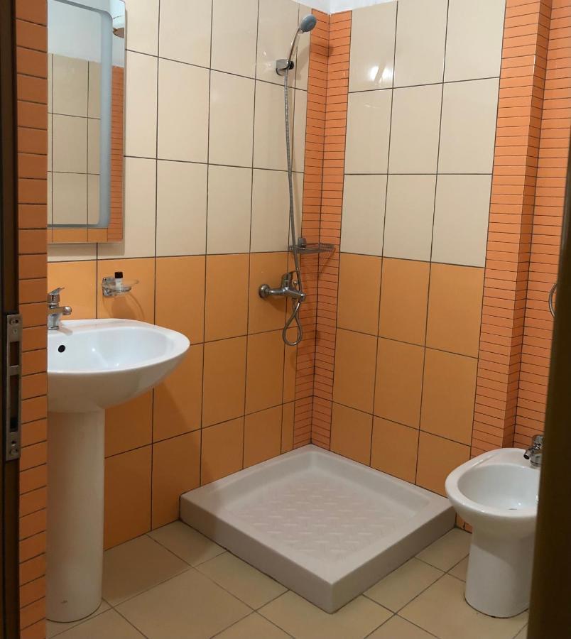 Lungomare Apartment Vlorë Eksteriør billede